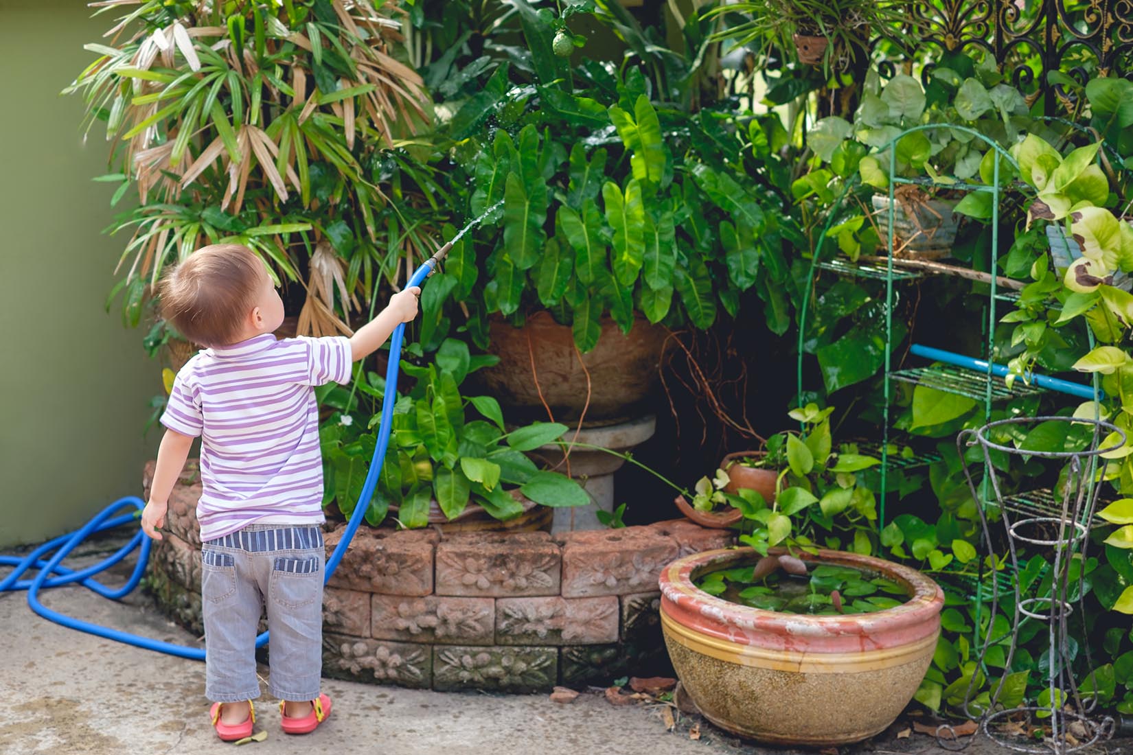 Toddlers to the rescue-Household chores for their age